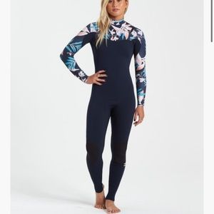 Billabong 4/3 Furnace Comp Chest Zip Wetsuit